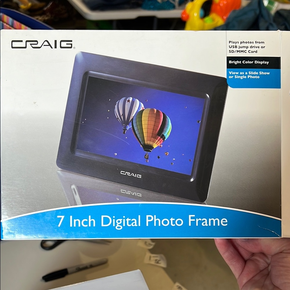 7 Inch Digital Photo Frame - Black